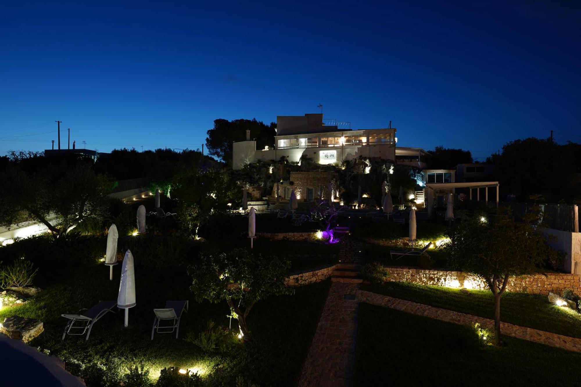 Готель Relais Il Trullo Della Rupe Остуні Екстер'єр фото