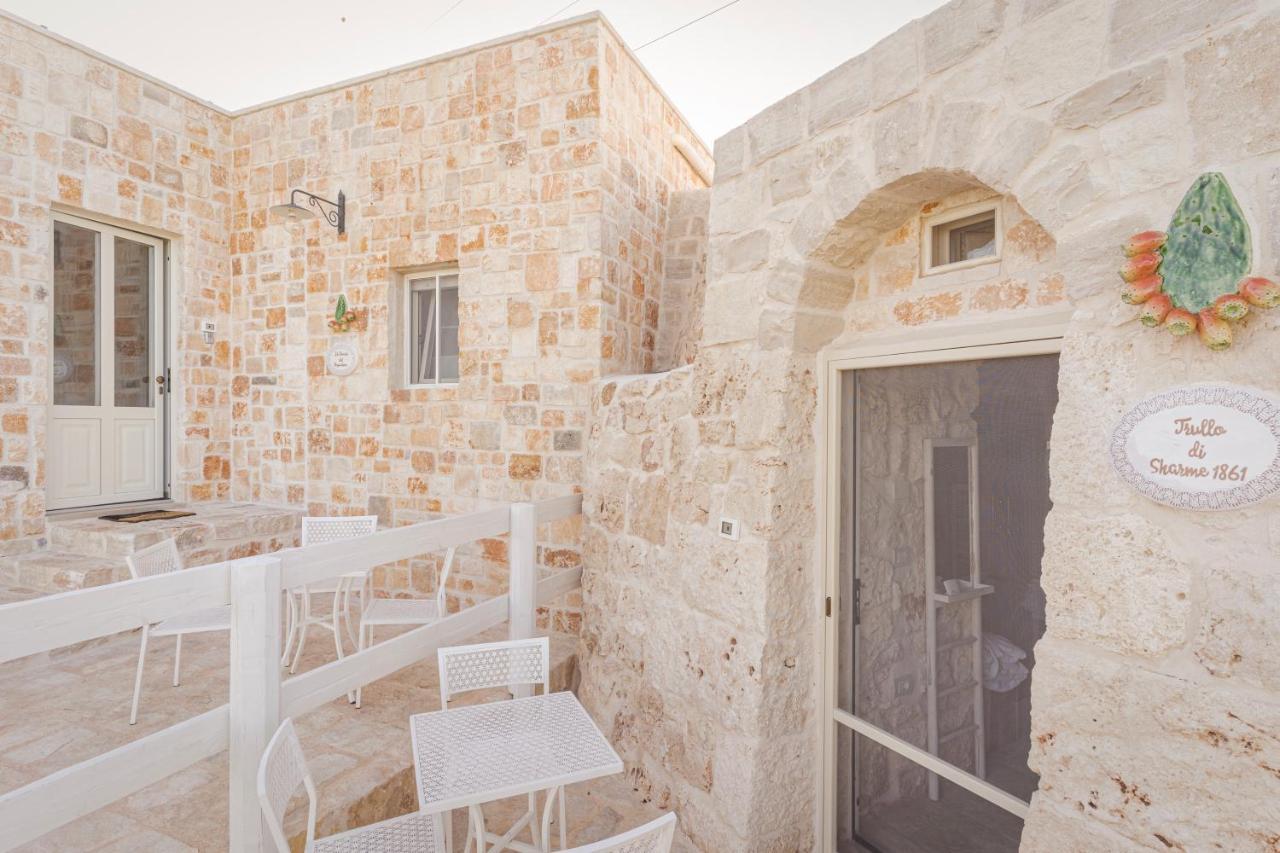 Готель Relais Il Trullo Della Rupe Остуні Екстер'єр фото